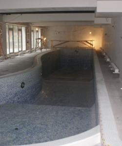 Бассейн в футбольном клубе Бассейн в футбольном клубе