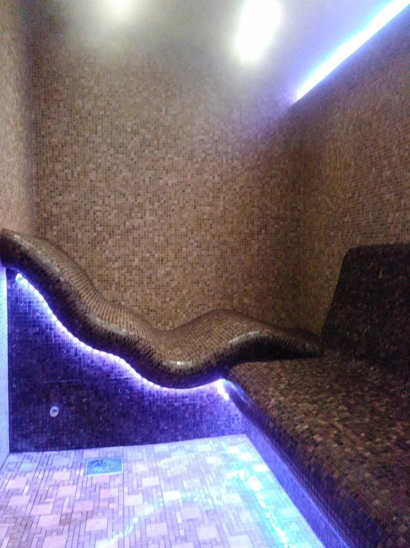 Лежаки для хамам и в СПА салон.